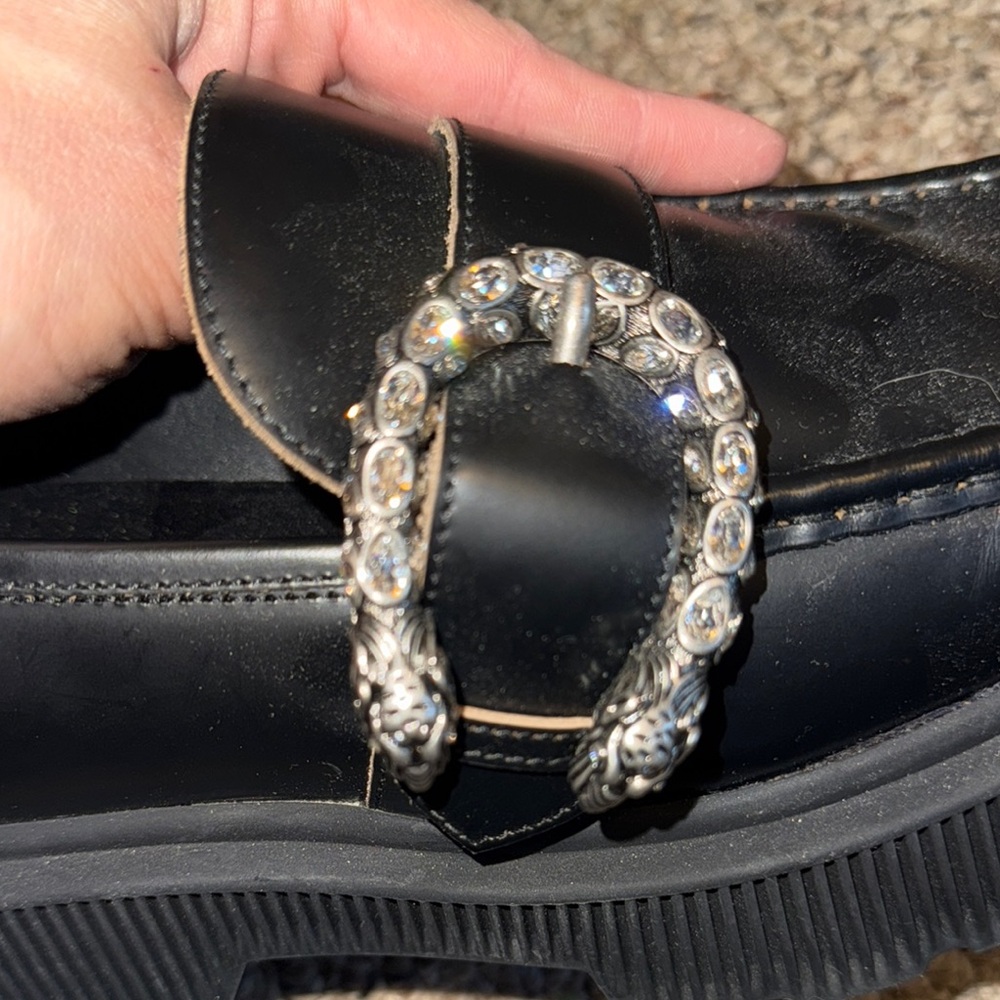 💯 Authentic Gucci Black Loafers with Crystal tiger head Buckle - Picture 5 of 7